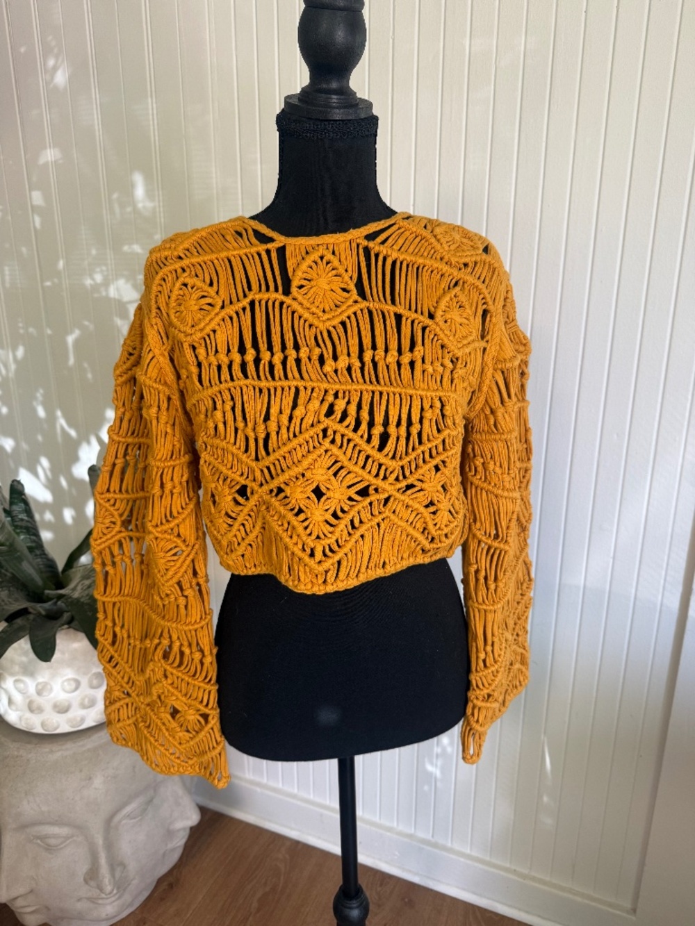 Tularosa Jaimie Macrame Crop Sweater Mustard Gold Bell Sleeve XS NWT
